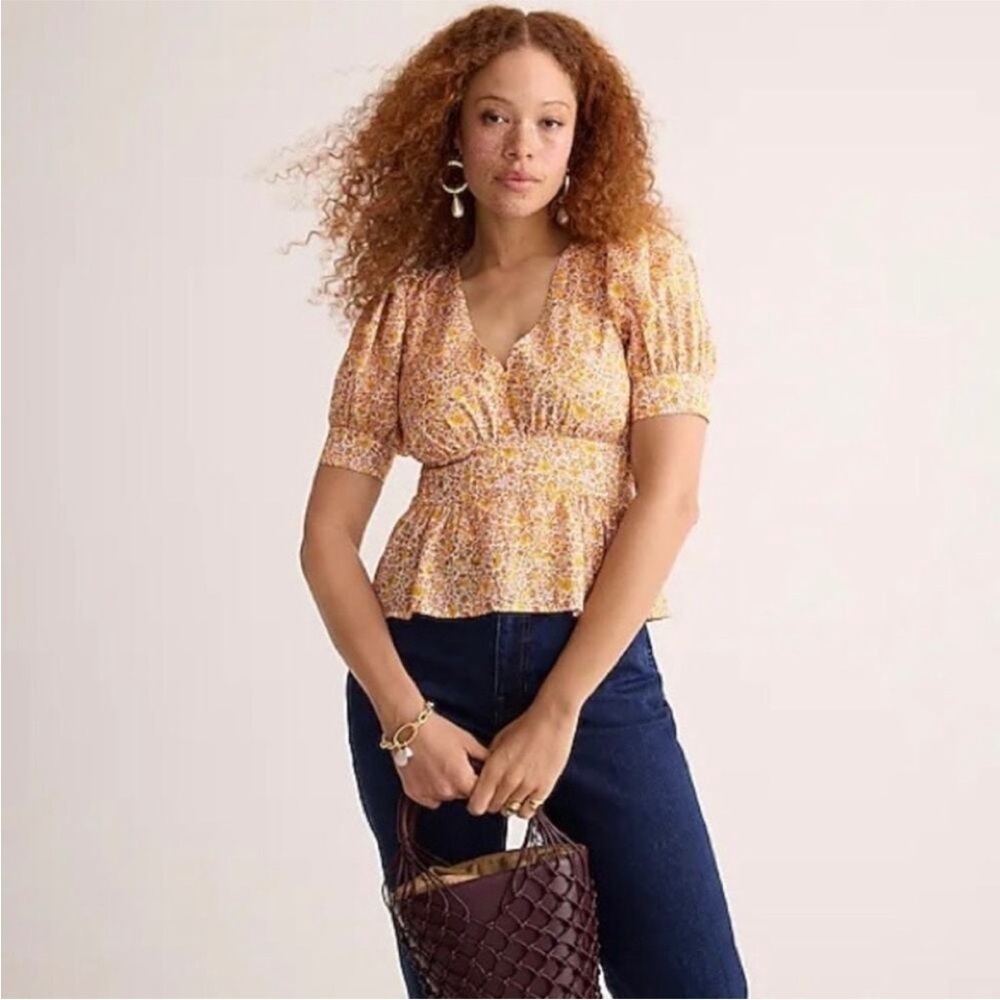J. CREW puff Sleeve V Neck Top In Scattered Blooms NWT